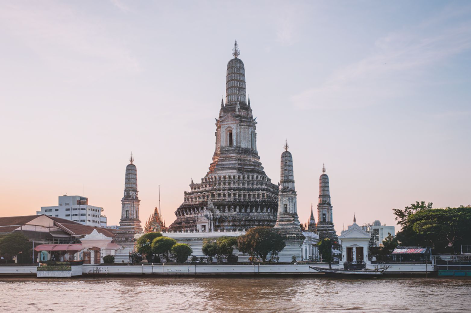 [Chùa Wat Arun, Bangkok] Và Những Thông Tin Thú Vị!