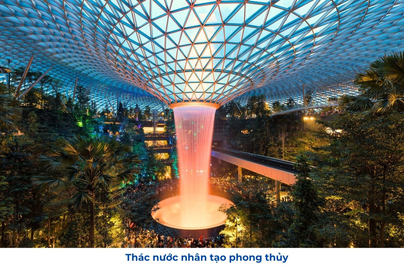 Thác nước Phong Thủy Jewel Sân Bay Singapore