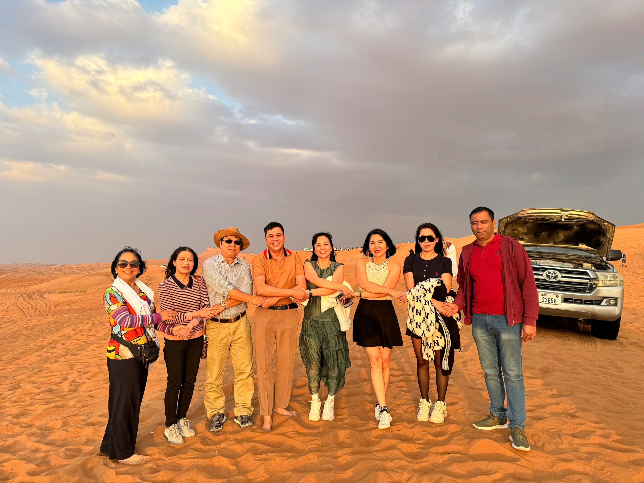 Tour Du Lịch Dubai - Abu Dhabi 6 Ngày 5 Đêm bay Emirates